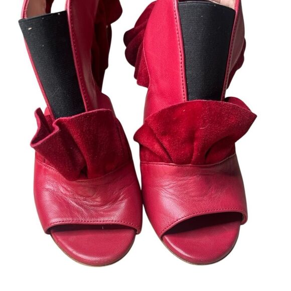 Dahlia Selva Elegant Red Ruffle Women's Heels Size 37.5 - Picture 4 of 8
